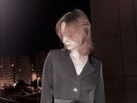 cam girl photo ShirleenWiens