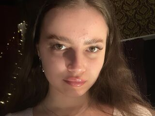 webcam girl ShirleyMartin
