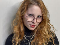 webcam strip tease show SofiaDyson