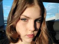 live webcam girl TheaBurks