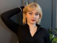 cam girl live cam UdelaGoodhart