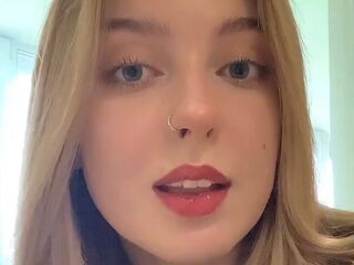 cam whore livesex WilonaBoothroyd