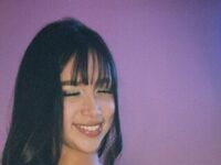 nude webcamgirl YamiRose