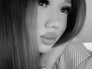 topless webcam girl ZellaRessler