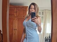 naked camgirl fingering pussy desnodo